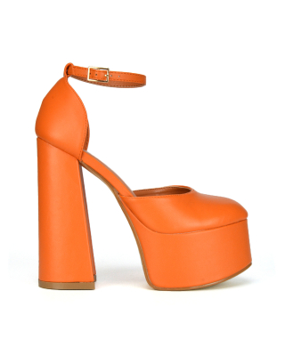 close toe chunky platform heels 