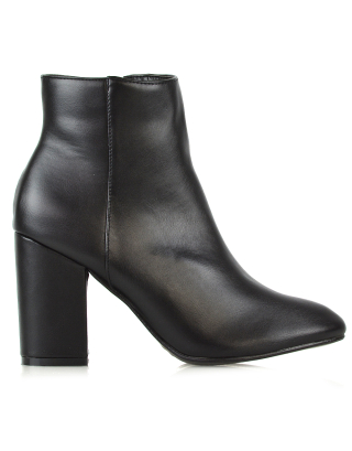 PEACHES CHUNKY BLOCK HIGH HEEL ZIP UP ANKLE WINTER BOOTS IN BLACK SYNTHETIC LEATHER