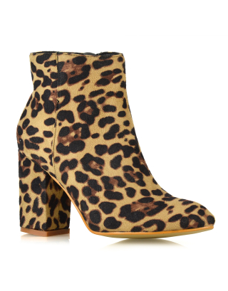 PEACHES CHUNKY BLOCK HIGH HEEL ZIP UP ANKLE WINTER BOOTS IN LEOPARD