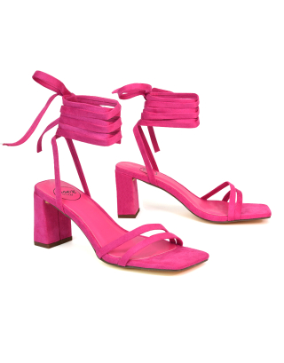 pink high heels 