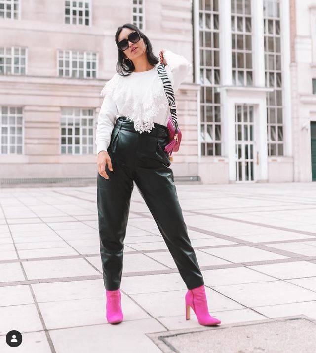 influencer laryssaerratt wearing pink xy london boots