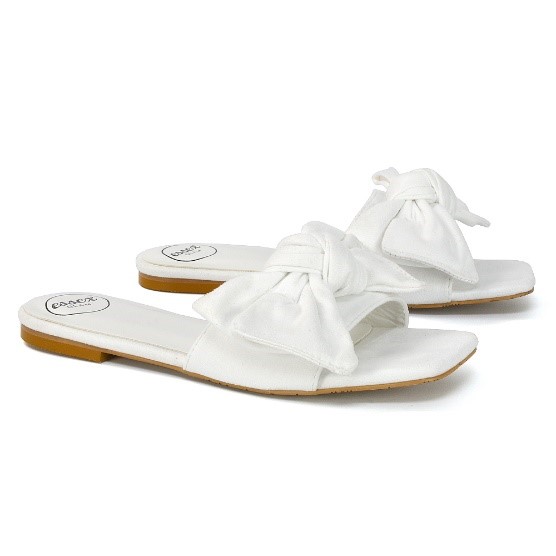 XY London Townes Bow Square Toe Sliders in White